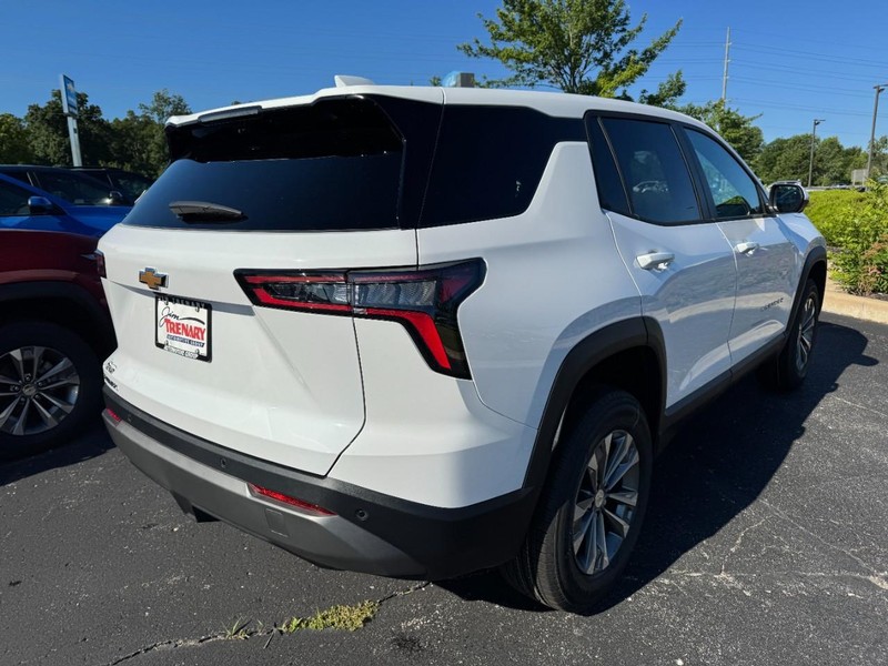 Chevrolet Equinox Vehicle Image 03