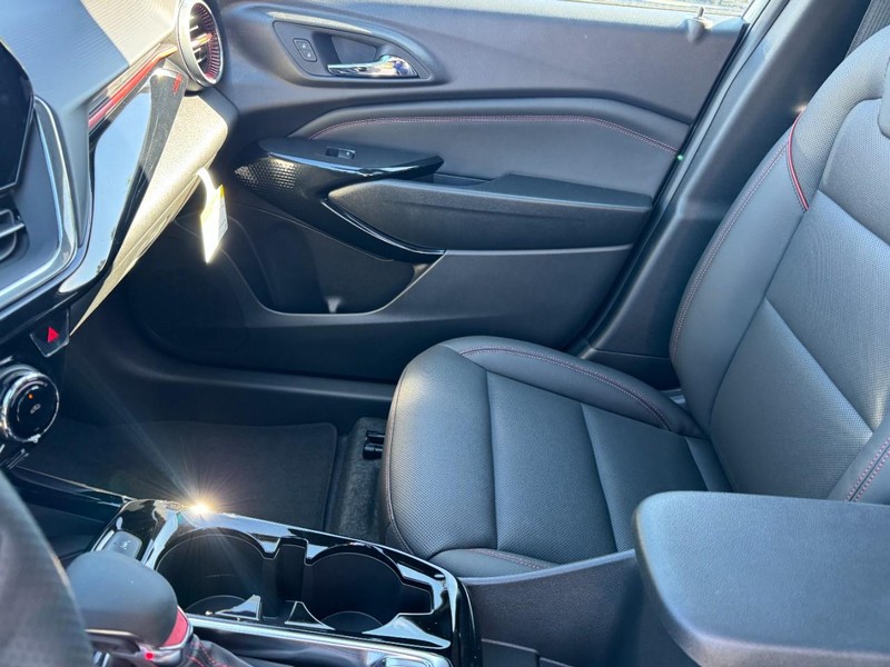 Chevrolet Trax Vehicle Image 09