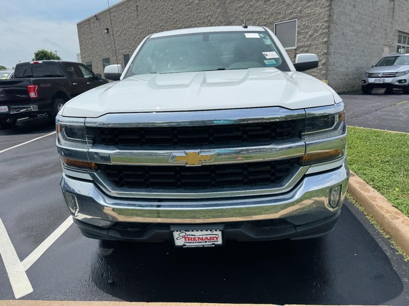Chevrolet Silverado 1500 Vehicle Image 03