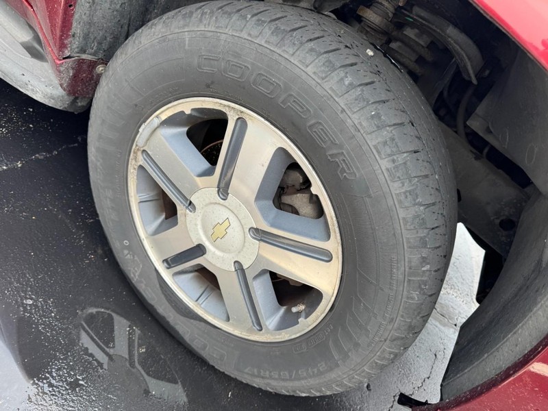 Chevrolet TrailBlazer Vehicle Image 05