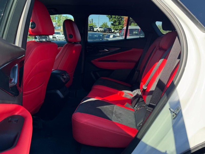 Chevrolet Blazer EV Vehicle Full-screen Gallery Image 10