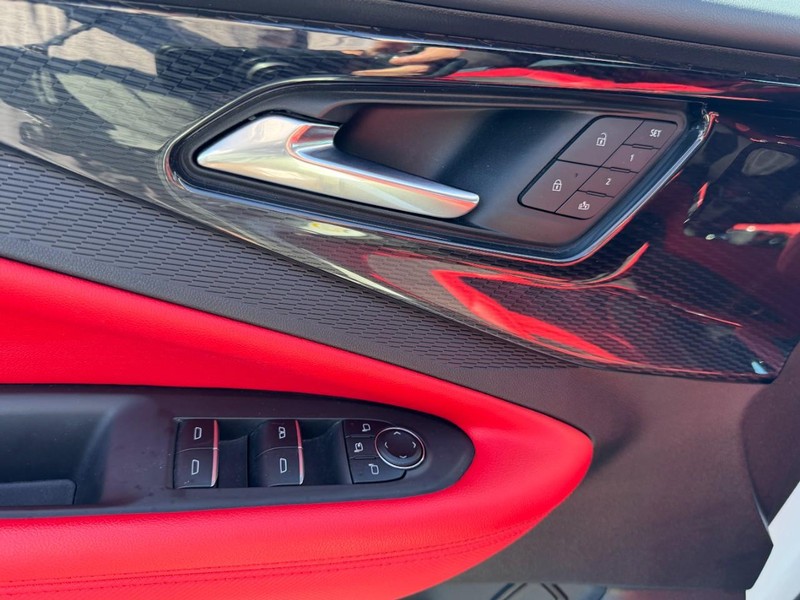 Chevrolet Blazer EV Vehicle Full-screen Gallery Image 15