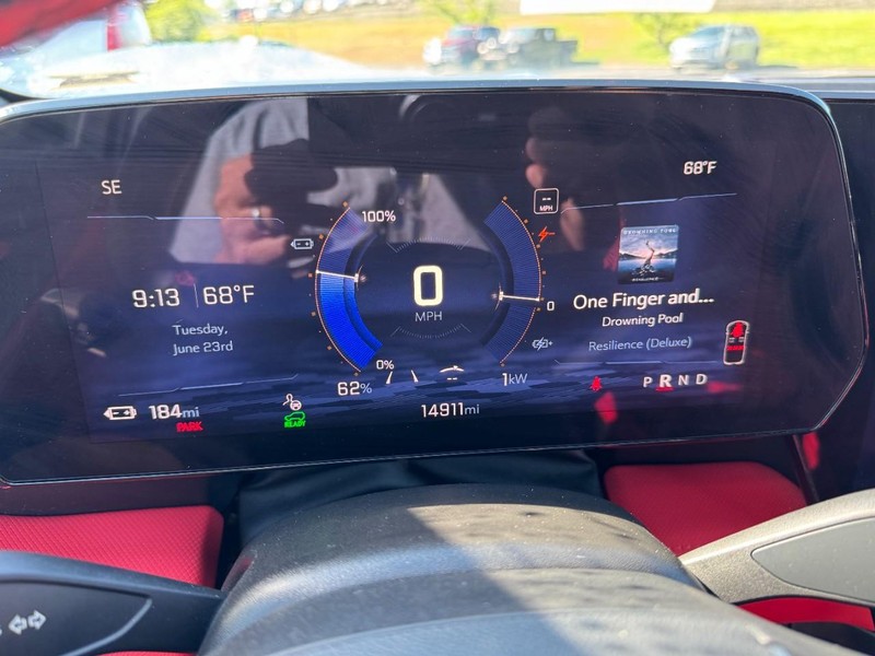 Chevrolet Blazer EV Vehicle Full-screen Gallery Image 21