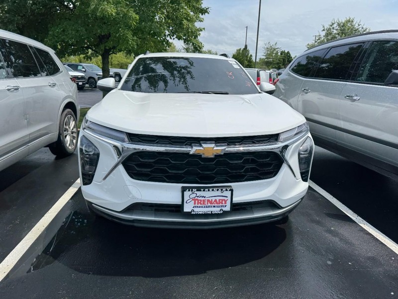 Chevrolet Trax Vehicle Image 03