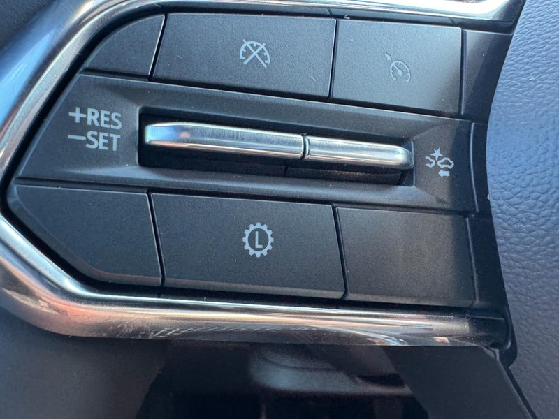 Chevrolet Traverse Vehicle Image 12