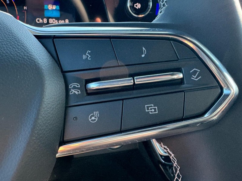 Chevrolet Traverse Vehicle Image 13