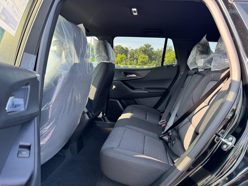 Chevrolet Equinox Vehicle Image 07