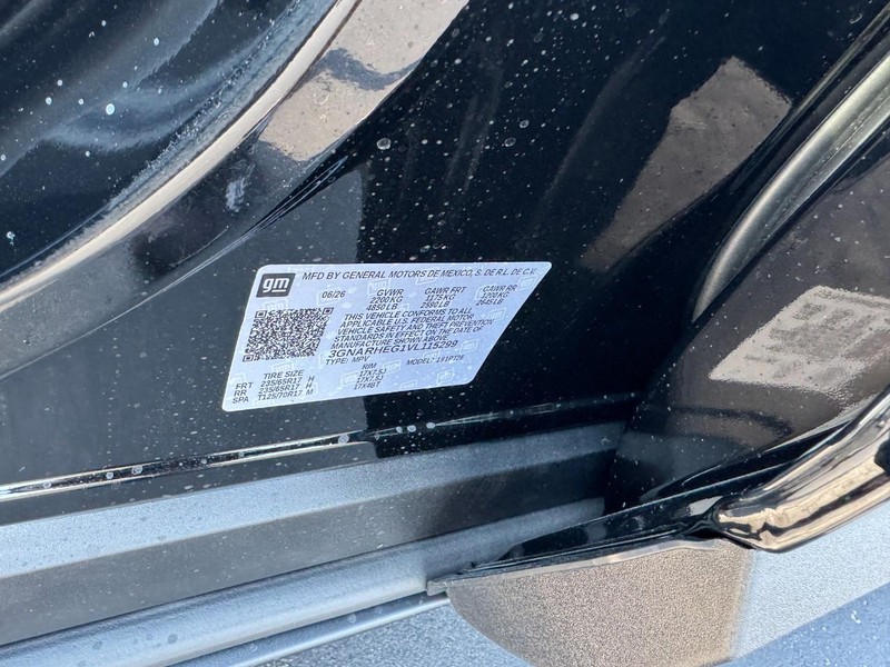 Chevrolet Equinox Vehicle Image 18