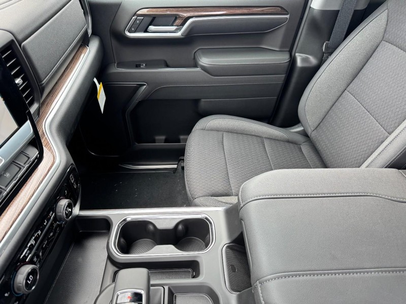 Chevrolet Silverado 1500 Vehicle Image 10
