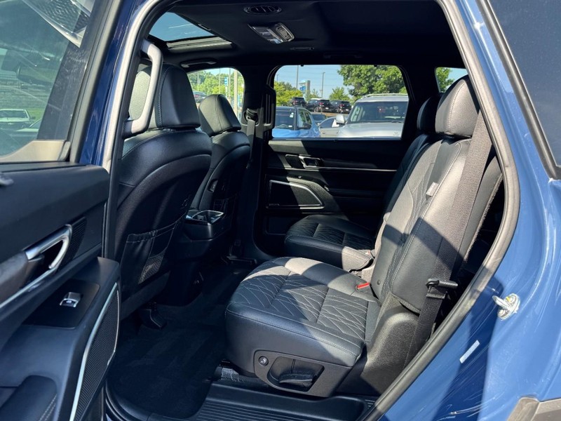 Kia Telluride Vehicle Image 10