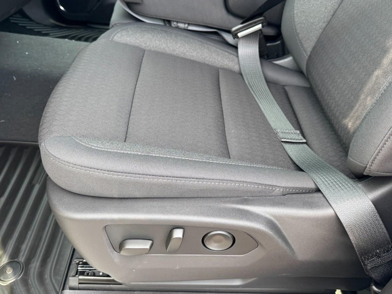 Chevrolet Silverado 1500 Vehicle Image 11