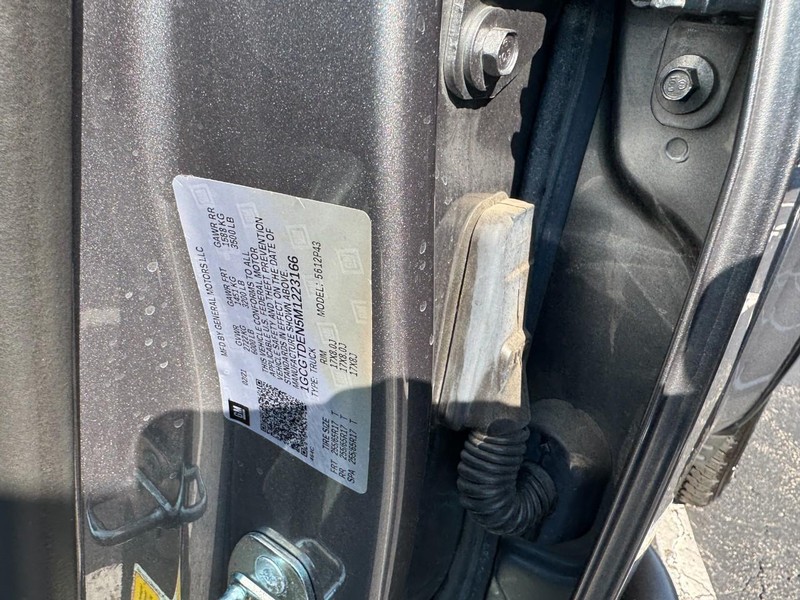 Chevrolet Colorado Vehicle Image 21