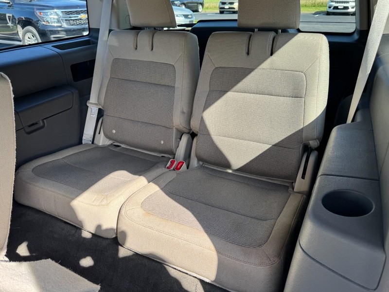 Ford Flex Vehicle Image 11