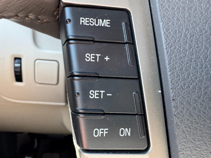Ford Flex Vehicle Image 17