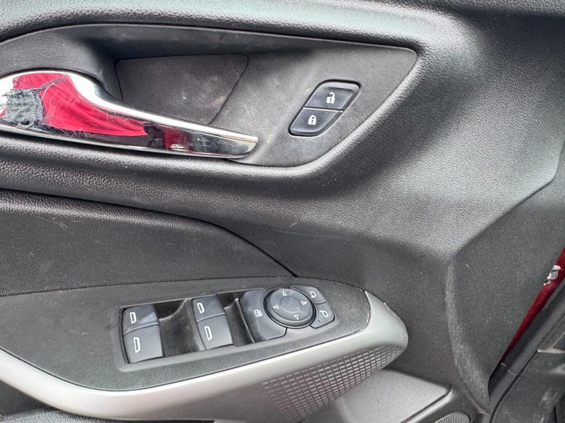 Chevrolet Trax Vehicle Image 15
