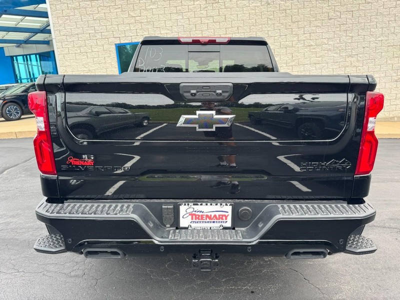 Chevrolet Silverado 1500 Vehicle Image 05