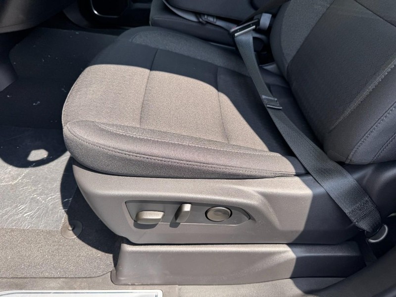 Chevrolet Silverado 1500 Vehicle Image 11