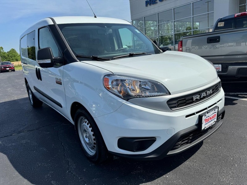 Ram ProMaster City Cargo Van Vehicle Image 02