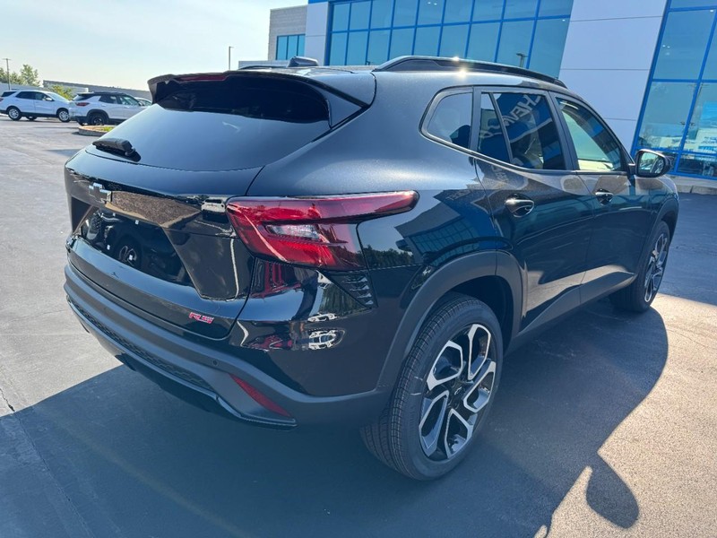 Chevrolet Trax Vehicle Image 03