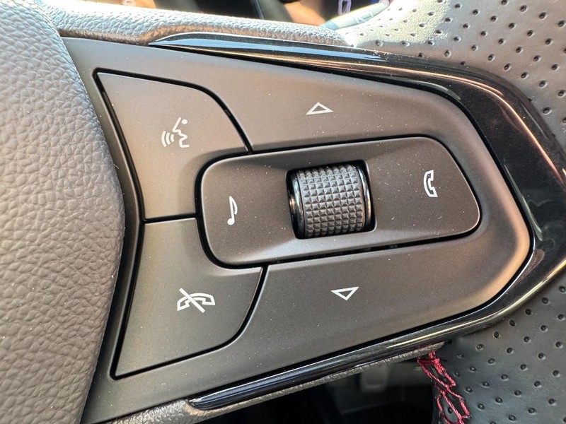 Chevrolet Trax Vehicle Image 10