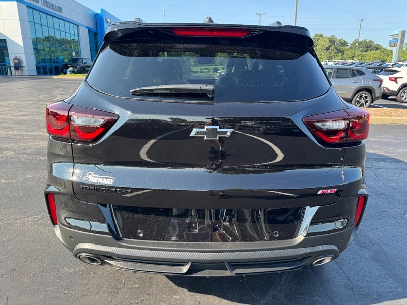 Chevrolet TrailBlazer Vehicle Image 04