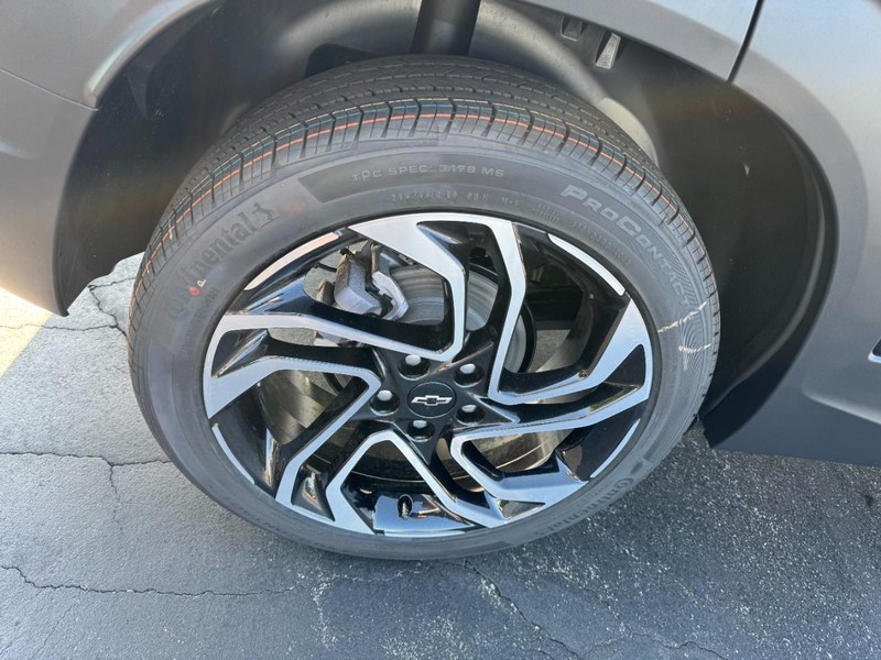 Chevrolet TrailBlazer Vehicle Image 05