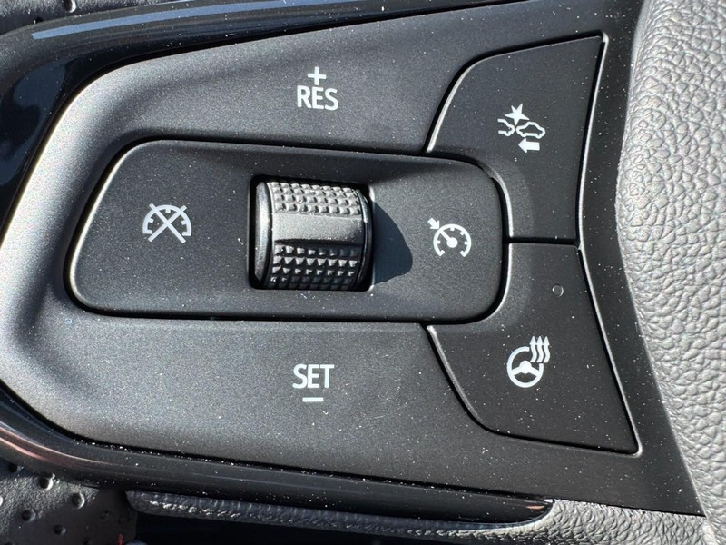 Chevrolet TrailBlazer Vehicle Image 10