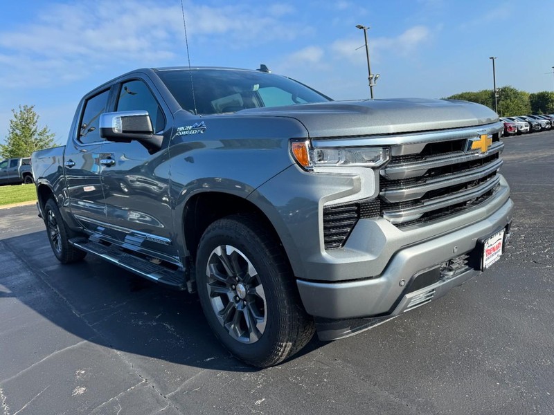 Chevrolet Silverado 1500 Vehicle Image 02