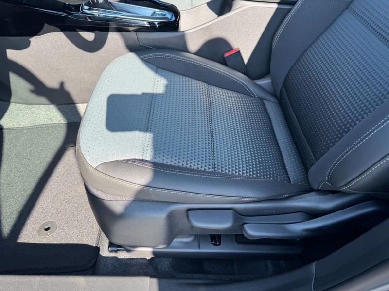 Chevrolet Trax Vehicle Image 09