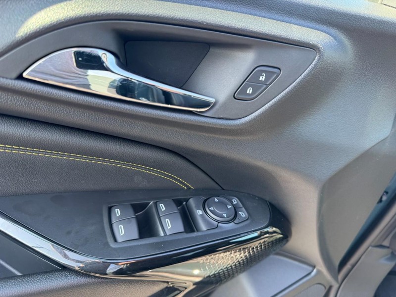 Chevrolet Trax Vehicle Image 10