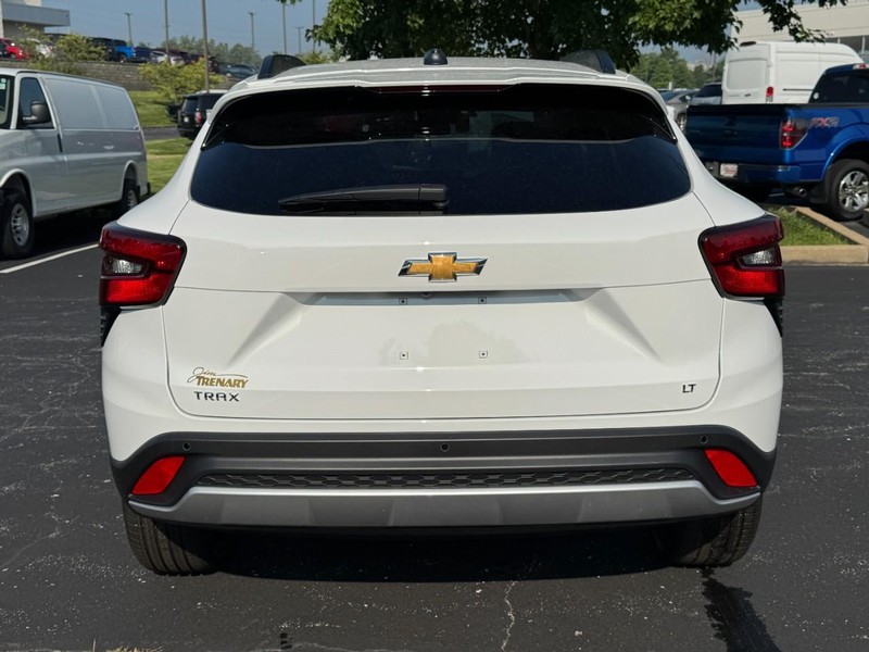 Chevrolet Trax Vehicle Image 04