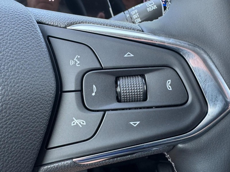 Chevrolet Trax Vehicle Image 11