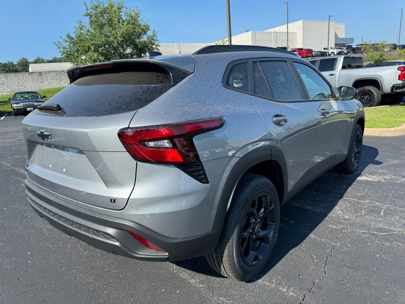 Chevrolet Trax Vehicle Image 03