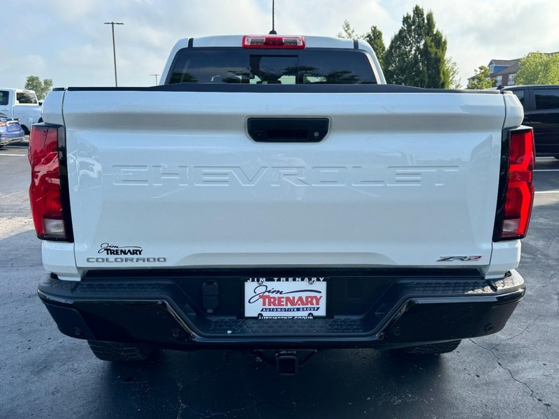 Chevrolet Colorado Vehicle Image 04