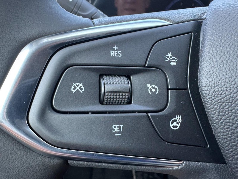 Chevrolet Trax Vehicle Image 11