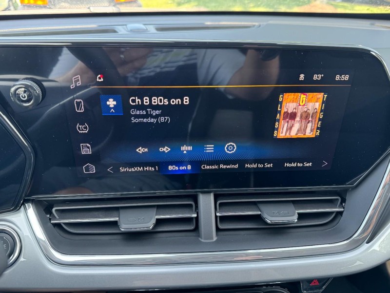 Chevrolet Trax Vehicle Image 14