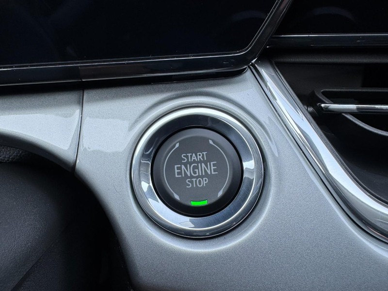 Chevrolet Trax Vehicle Image 16