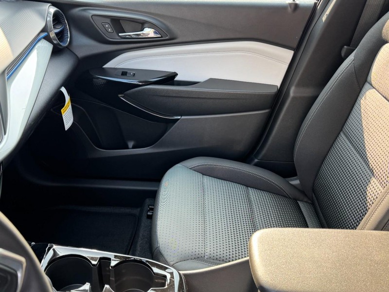 Chevrolet Trax Vehicle Image 07