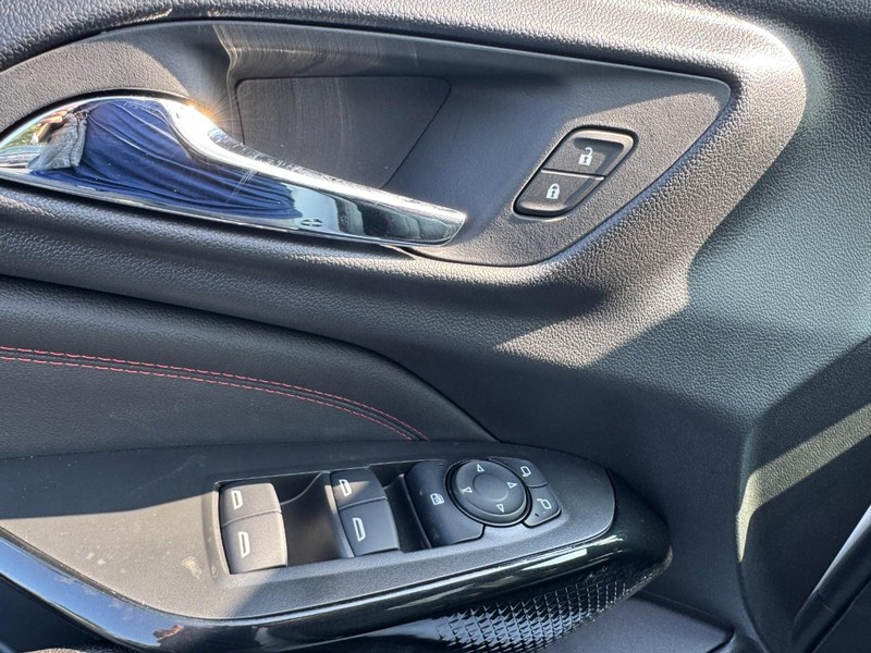 Chevrolet Trax Vehicle Image 09