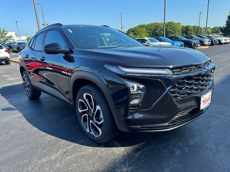 Chevrolet Trax Vehicle Image 02
