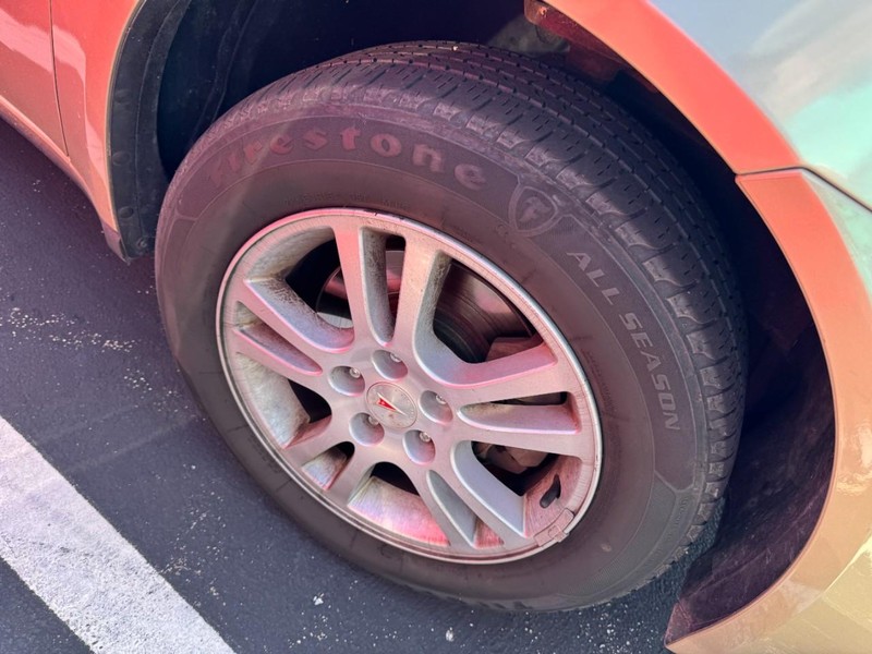 Pontiac G6 Vehicle Image 05
