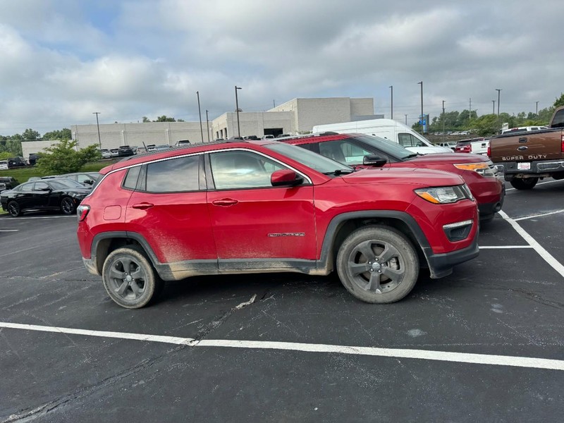 Jeep Compass Vehicle Image 05