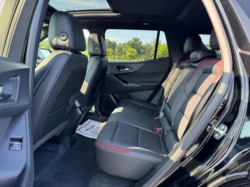 Chevrolet Equinox Vehicle Image 07