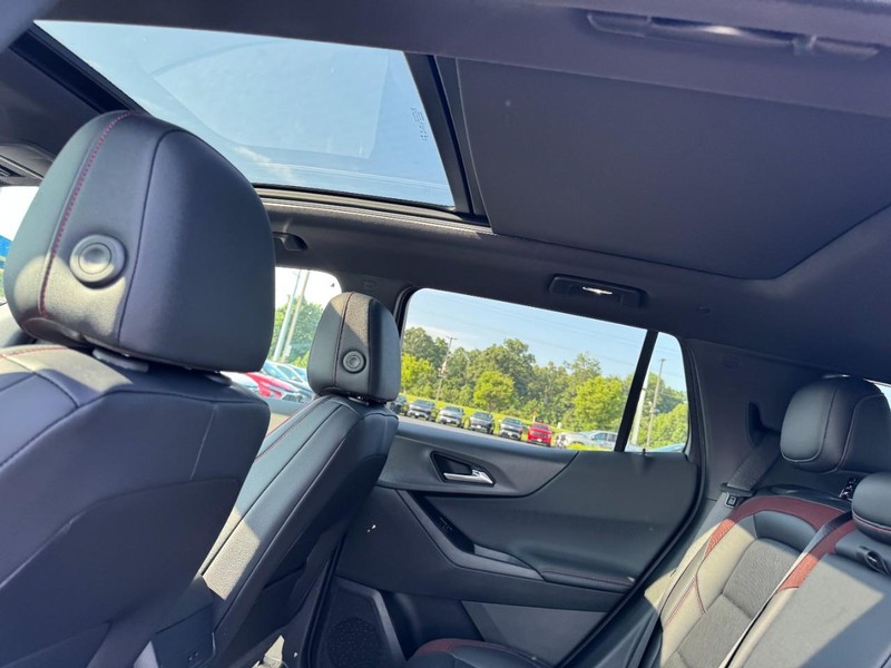Chevrolet Equinox Vehicle Image 08