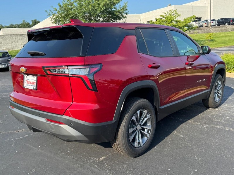 Chevrolet Equinox Vehicle Image 03