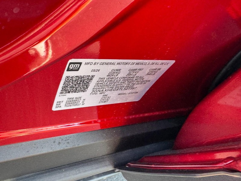 Chevrolet Equinox Vehicle Image 18