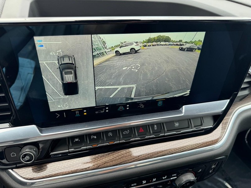 Chevrolet Silverado 1500 Vehicle Image 21