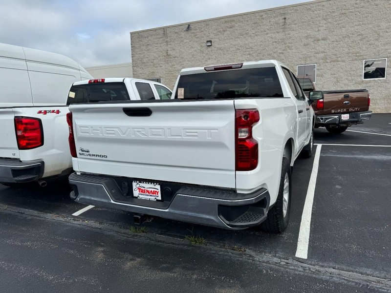 Chevrolet Silverado 1500 Vehicle Image 03