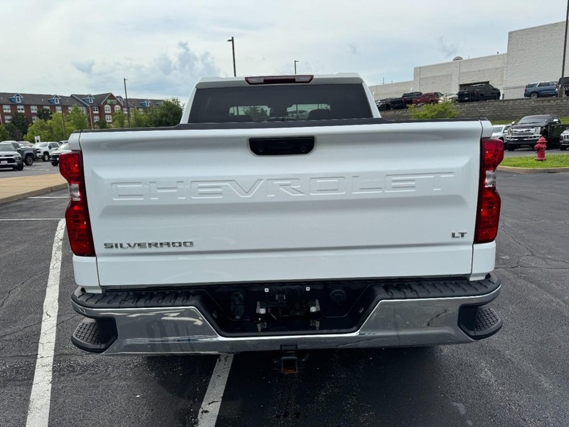 Chevrolet Silverado 1500 Vehicle Image 04