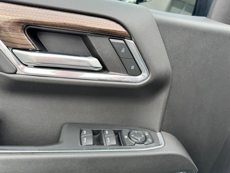 Chevrolet Silverado 1500 Vehicle Image 15